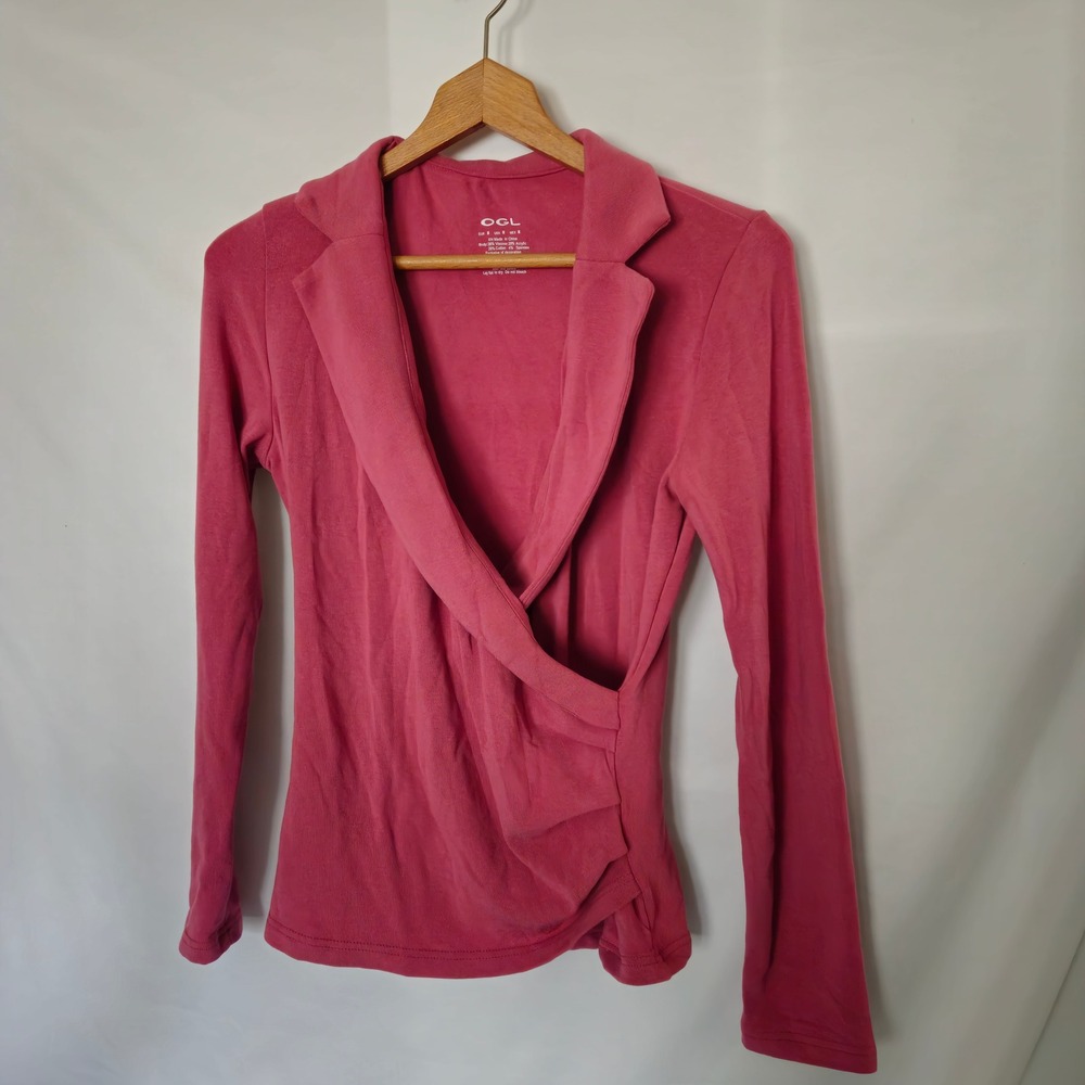 OGL ProWarm Collared Surplice Top sz M